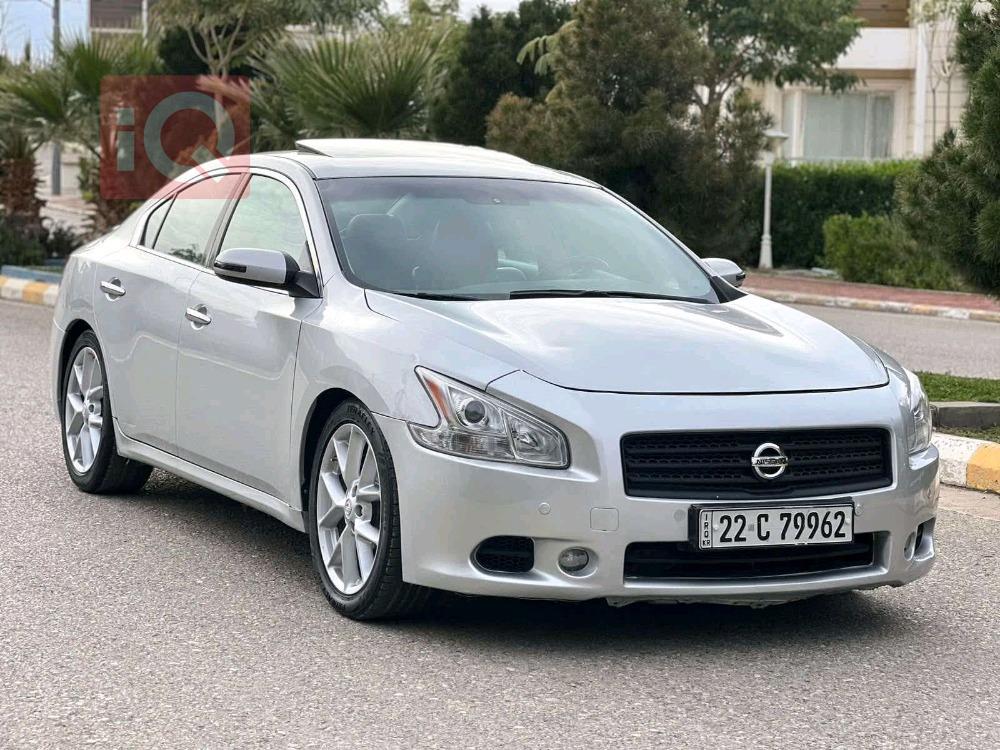 نيسان ماكسيما